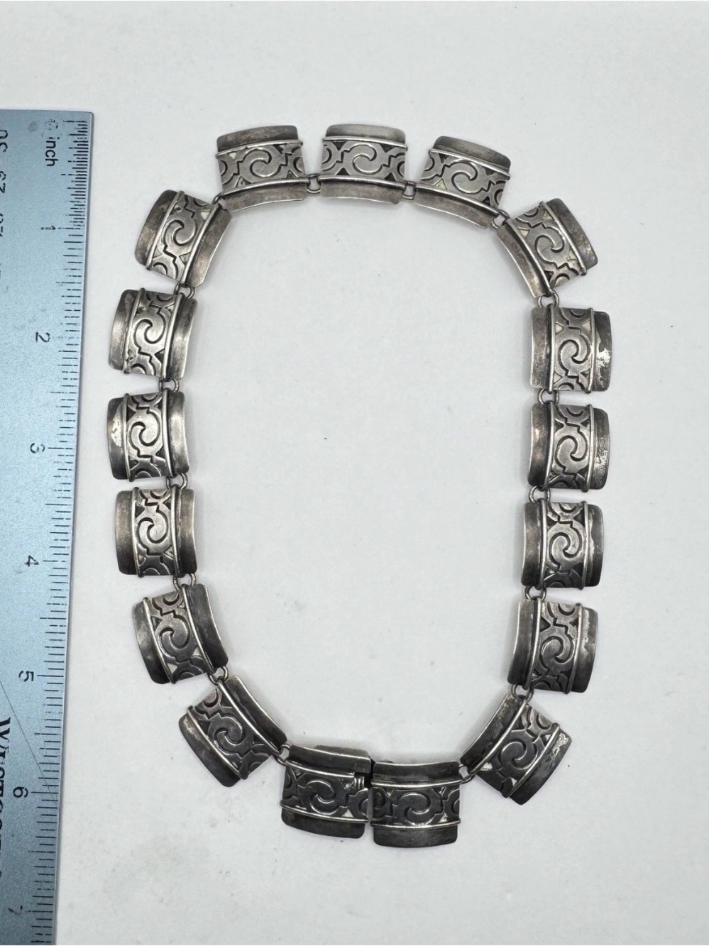 VICTORIA MEXICAN VINTAGE
STERLING SILVER NECKLACE - Picture 5 of 5